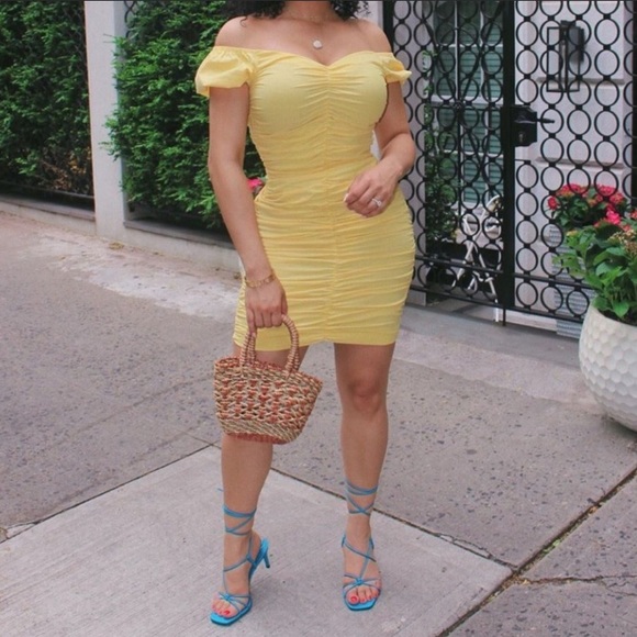 Zara yellow ruched dress - Picture 5 of 9